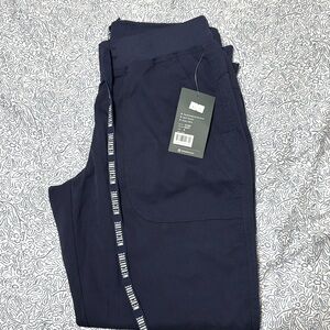 MedCouture Scrubs bottom